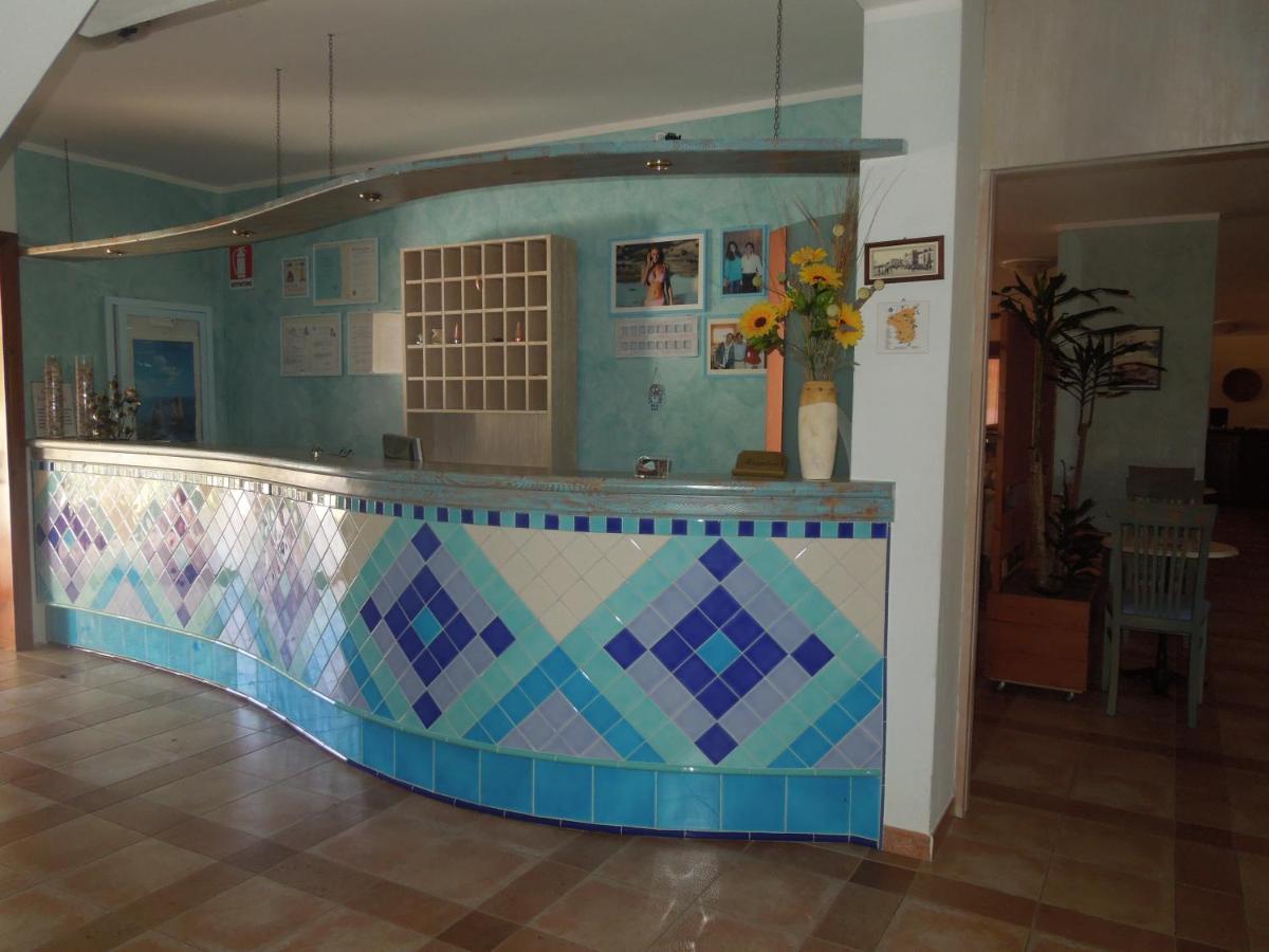 Hotel La Valle Carloforte  Ngoại thất bức ảnh
